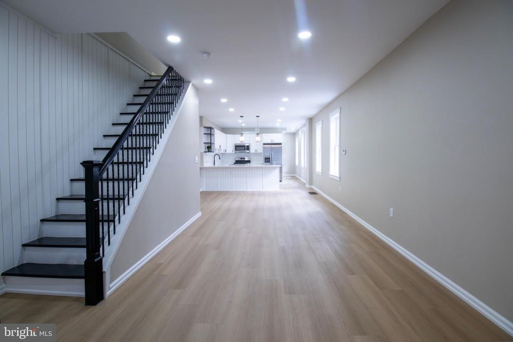 5511 LARCHWOOD AVE, PHILADELPHIA, PA 19143 — photo 2