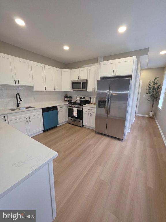 5511 LARCHWOOD AVE, PHILADELPHIA, PA 19143 — photo 5