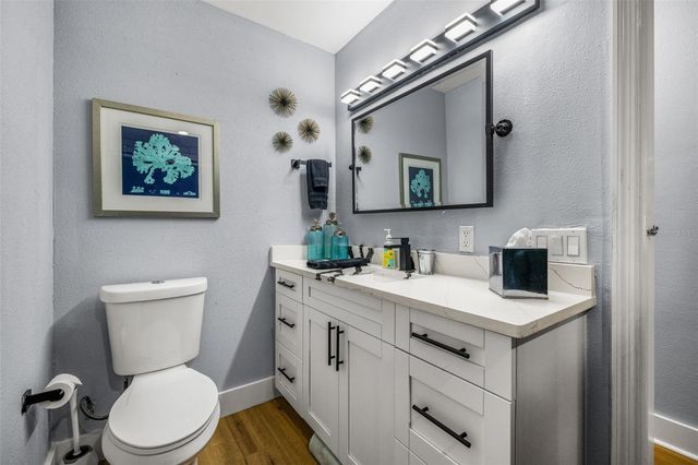 8462 FLAGSTONE DRIVE, Tampa, FL 33615