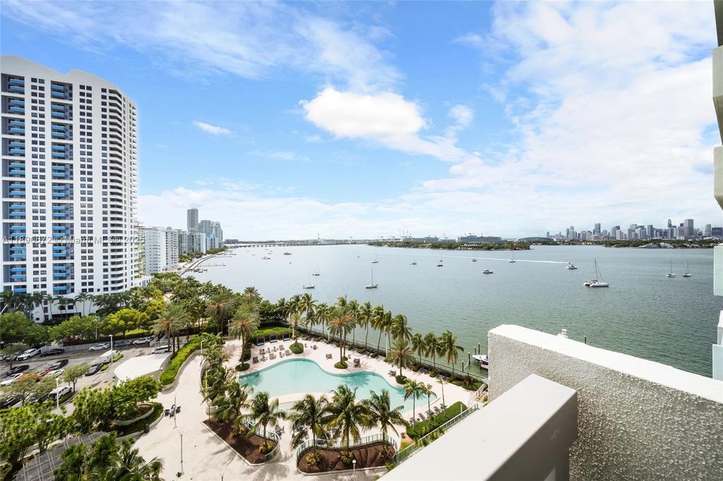1500 Bay Rd 1228S, Miami Beach, FL 33139