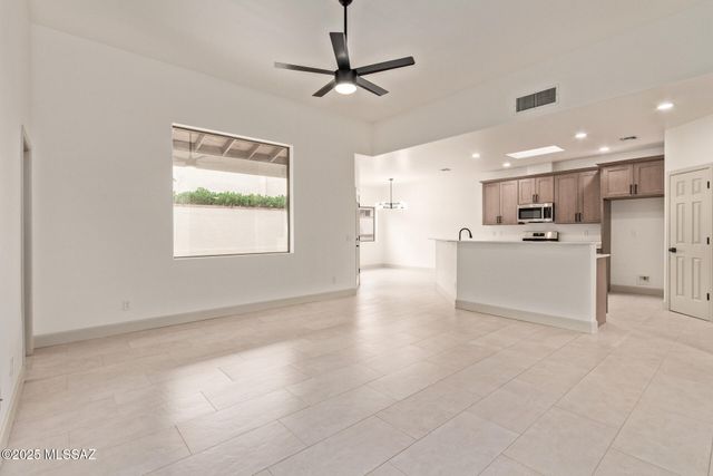 1374 W Blooming Desert Way, Oro Valley, AZ 85737