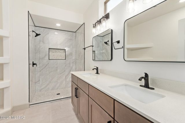 1374 W Blooming Desert Way, Oro Valley, AZ 85737