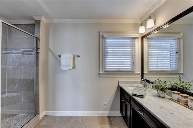350 S Satinwood Place, Roswell, GA 30076