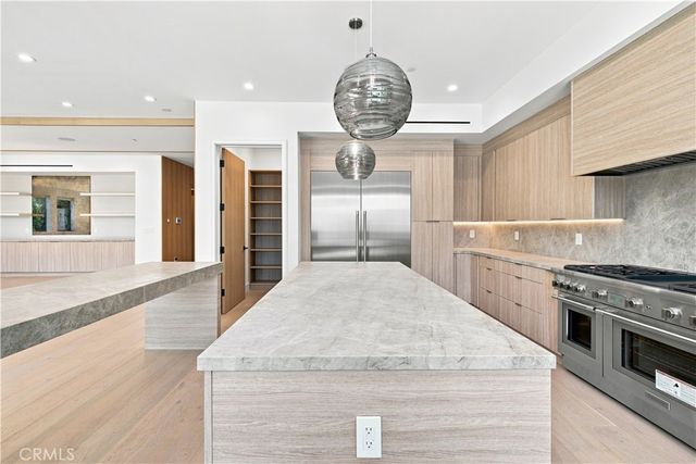 13944 Valleyheart Drive, Sherman Oaks, CA 91423