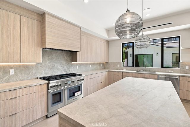 13944 Valleyheart Drive, Sherman Oaks, CA 91423