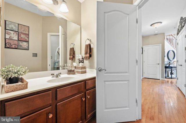 5017 SWITZER BARN LN, Frederick, MD 21703