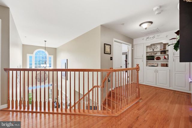 5017 SWITZER BARN LN, Frederick, MD 21703