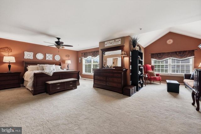 5017 SWITZER BARN LN, Frederick, MD 21703