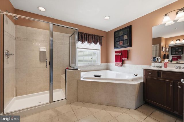 5017 SWITZER BARN LN, Frederick, MD 21703