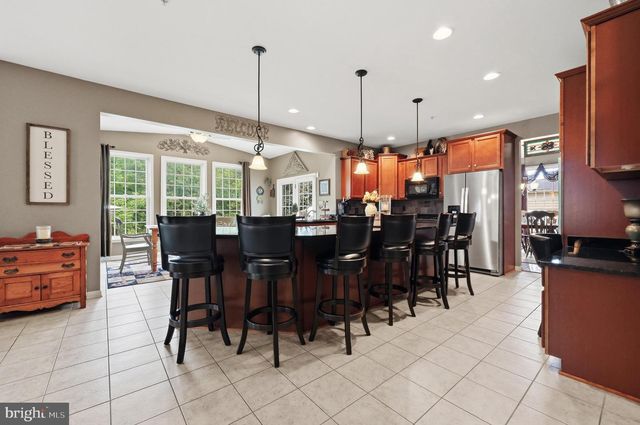 5017 SWITZER BARN LN, Frederick, MD 21703