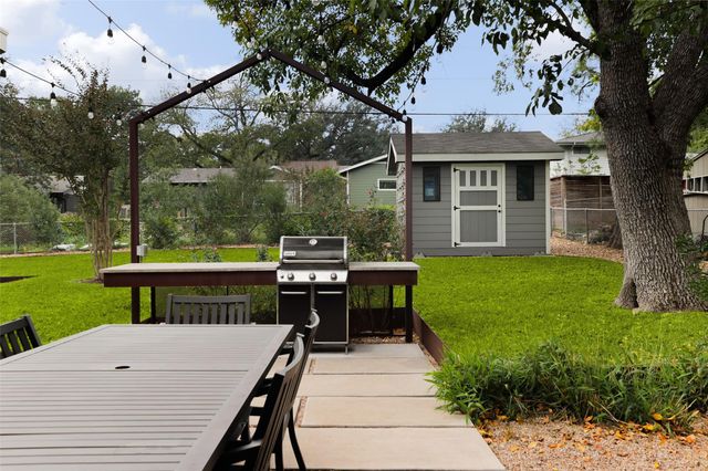 5710 Marilyn DR, Austin, TX 78757