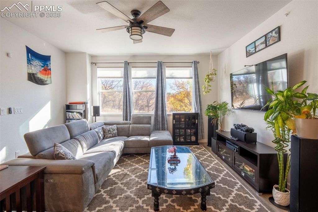 15619 Kitchener Way, Monument, CO 80132 — photo 3