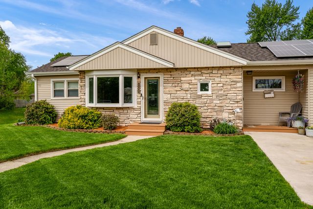 6120 John Street, Loves Park, IL 61111