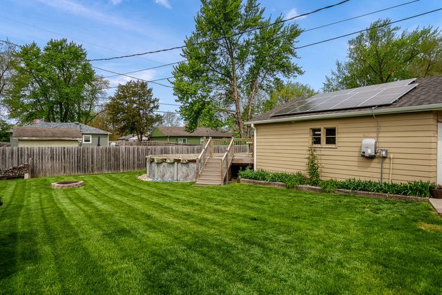 6120 John Street, Loves Park, IL 61111