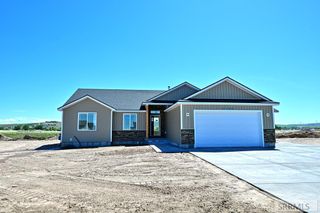 5120 Big River Rd, Iona, ID 83427
