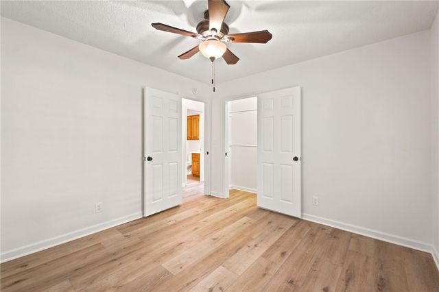 2709 N Wakefield Place, Fayetteville, AR 72703