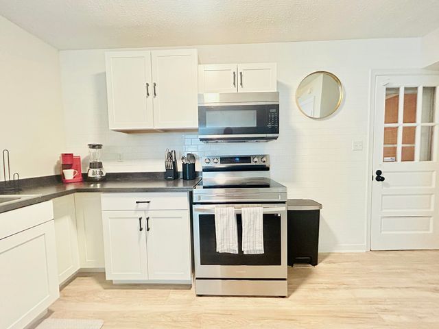 1621 Brandon AVE, Roanoke, VA 24015