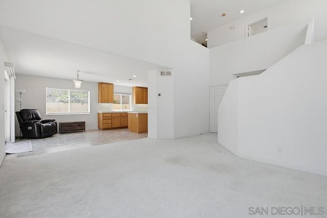 8355 Jade Coast, San Diego, CA 92126