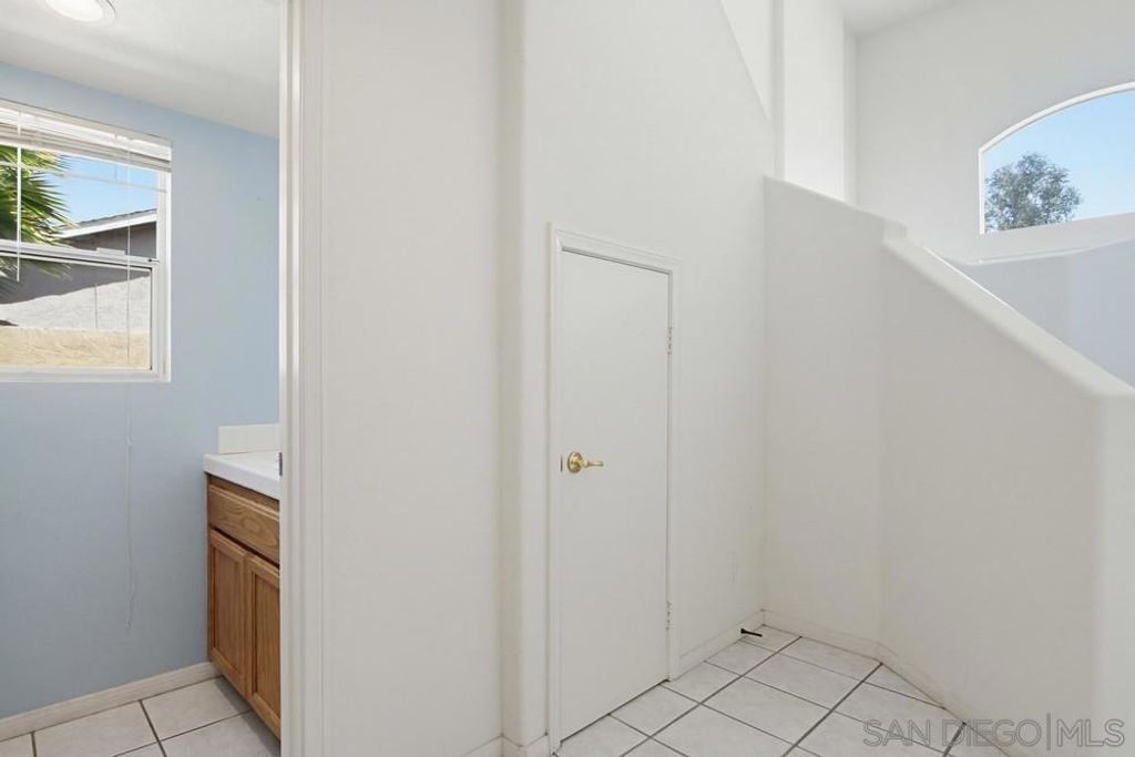 Image 16 of property listing at 8355 Jade Coast, San Diego, CA 92126