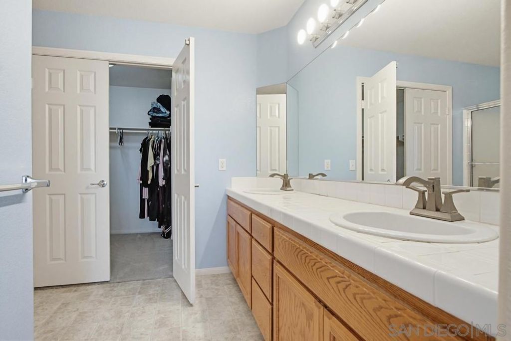 Image 36 of property listing at 8355 Jade Coast, San Diego, CA 92126