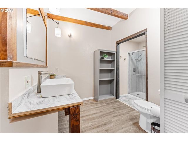 30703 Ne RAILROAD Ave, Yacolt, WA 98675