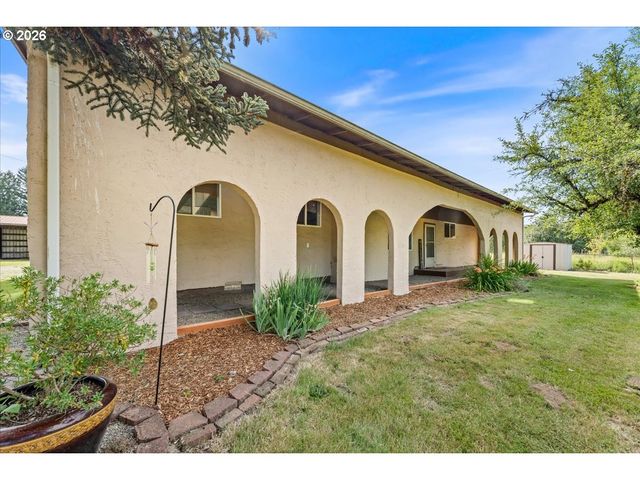 30703 Ne RAILROAD Ave, Yacolt, WA 98675