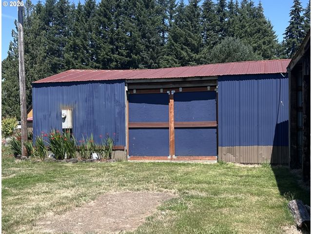 30703 Ne RAILROAD Ave, Yacolt, WA 98675