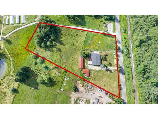 30703 Ne RAILROAD Ave, Yacolt, WA 98675