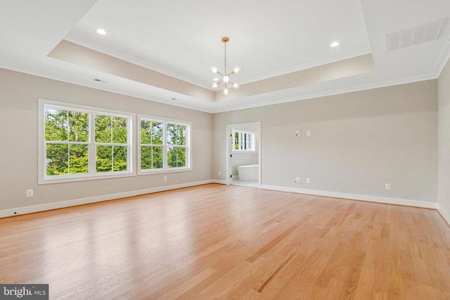 2300 MERIDIAN ST, Falls Church, VA 22046