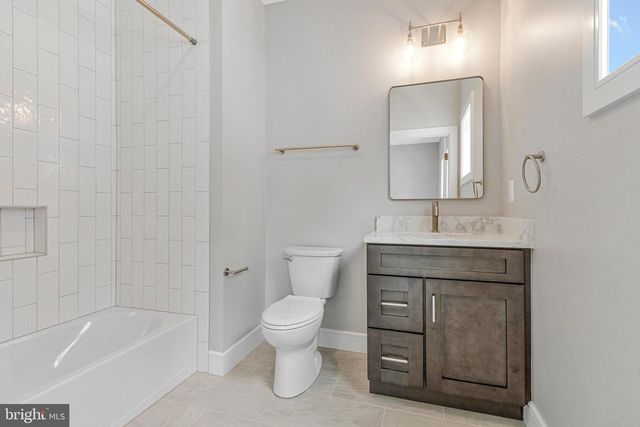 2300 MERIDIAN ST, Falls Church, VA 22046