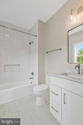 2300 MERIDIAN ST, Falls Church, VA 22046