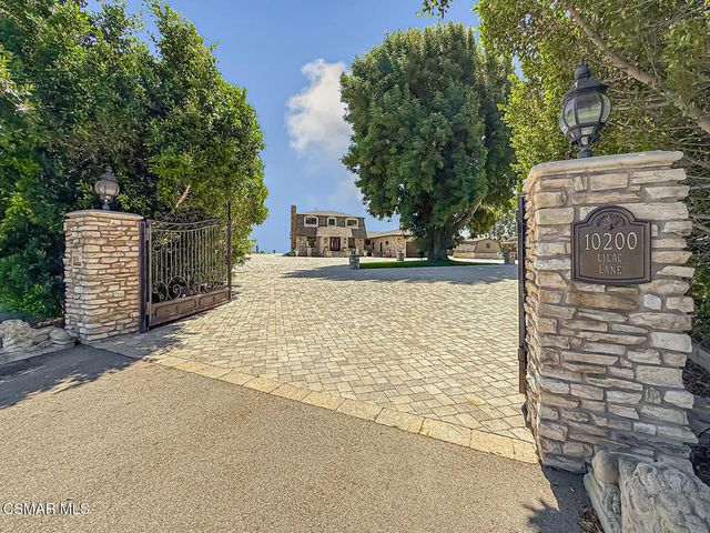 10200 Lilac Lane, Chatsworth, CA 91311