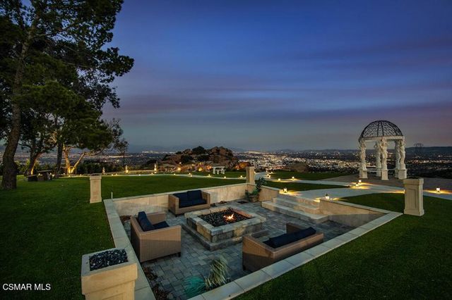 10200 Lilac Lane, Chatsworth, CA 91311