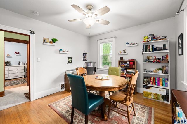 717 S Grange Ave Avenue, Sioux Falls, SD 57104