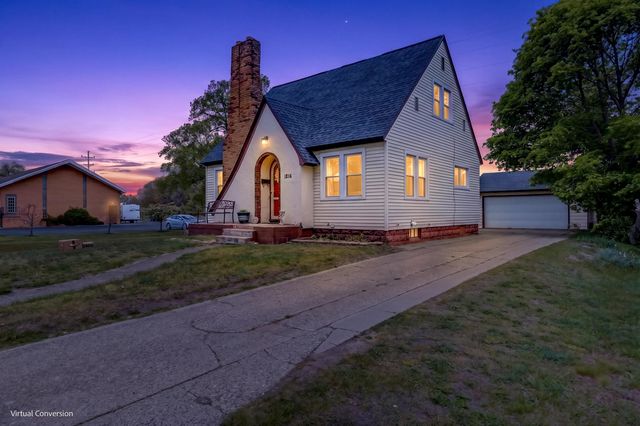1216 W Broadway Avenue, Muskegon, MI 49441