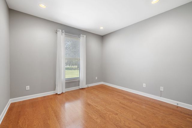 4207A Kirtland Rd, Nashville, TN 37215