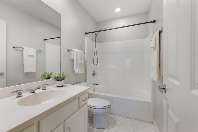 4207A Kirtland Rd, Nashville, TN 37215