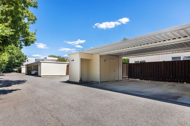 4207A Kirtland Rd, Nashville, TN 37215