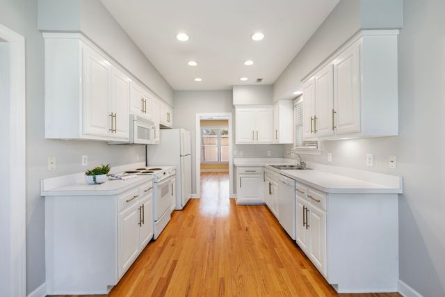 4207A Kirtland Rd, Nashville, TN 37215