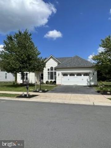 49 LAURA LN, Gettysburg, PA 17325