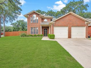 1905 Torrey Pine Drive, Flower Mound, TX 75028