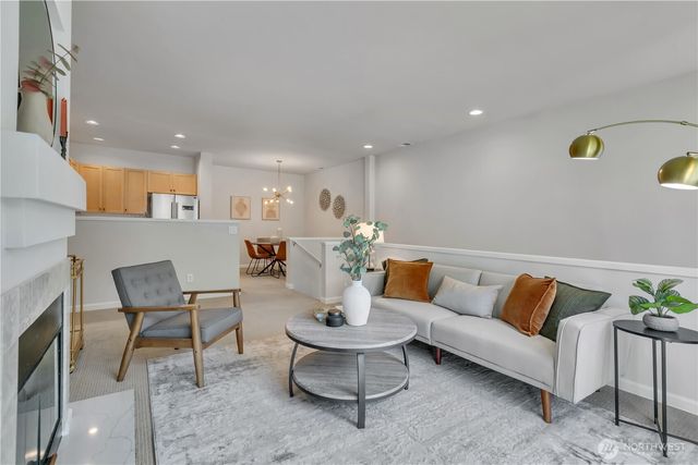 4478 248th Lane SE, Sammamish, WA 98029