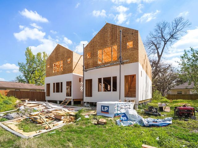 230 E 38th Street, Houston, TX 77018
