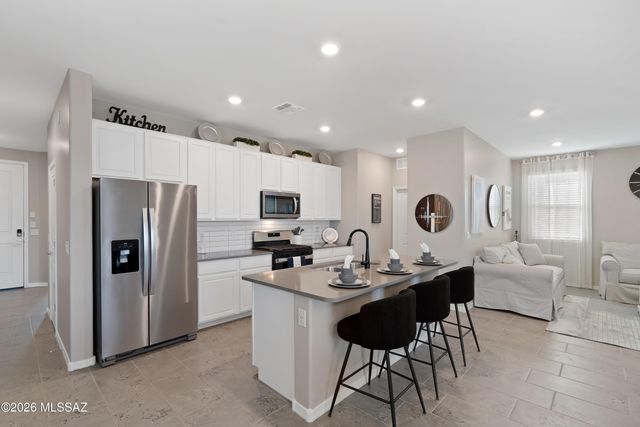 9385 N Agave Gold Road, Tucson, AZ 85742