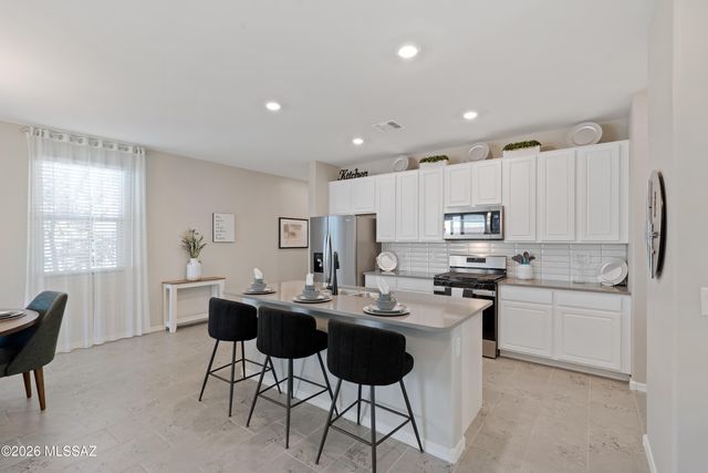 9385 N Agave Gold Road, Tucson, AZ 85742