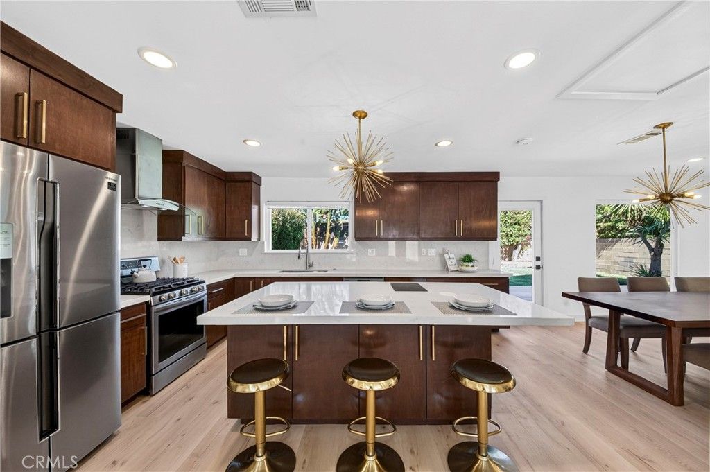 2037 245th Street, Lomita, CA 90717 — exterior