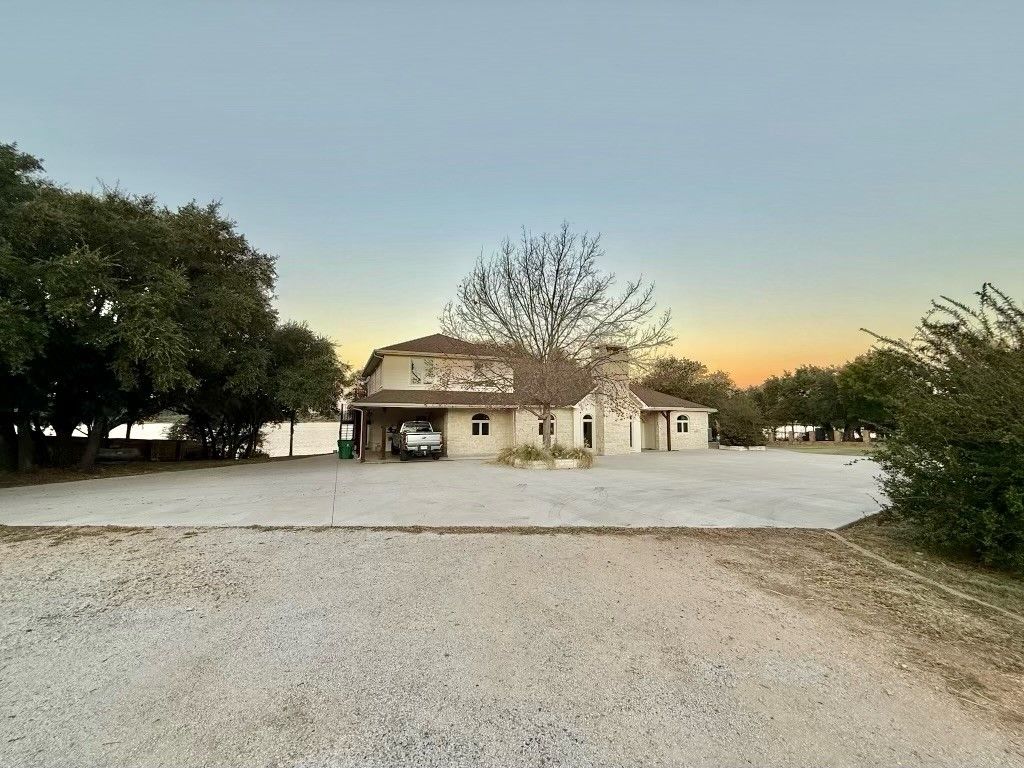 4877 Pike Road, Graham, TX 76450
