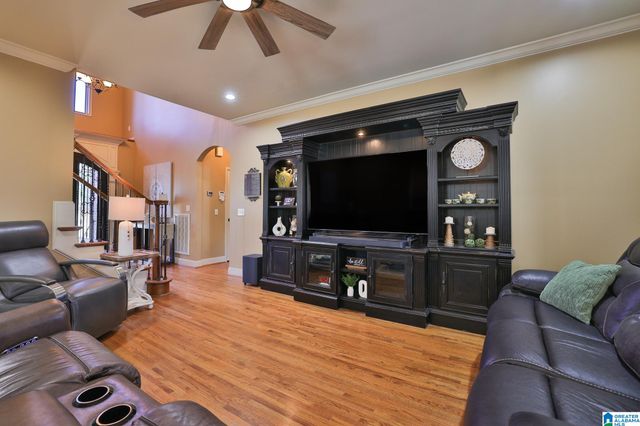 8233 CARRINGTON DRIVE, Trussville, AL 35173