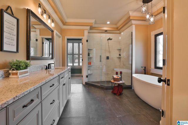 8233 CARRINGTON DRIVE, Trussville, AL 35173