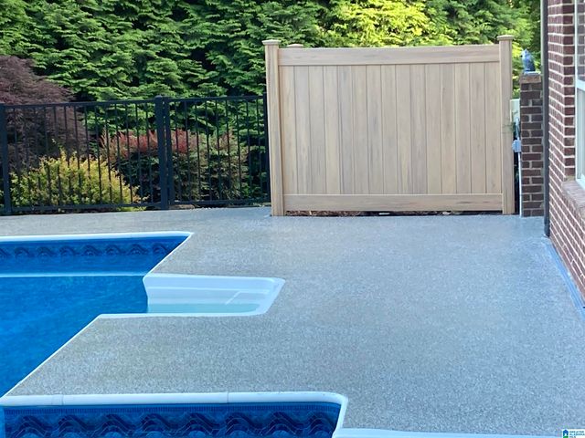 8233 CARRINGTON DRIVE, Trussville, AL 35173